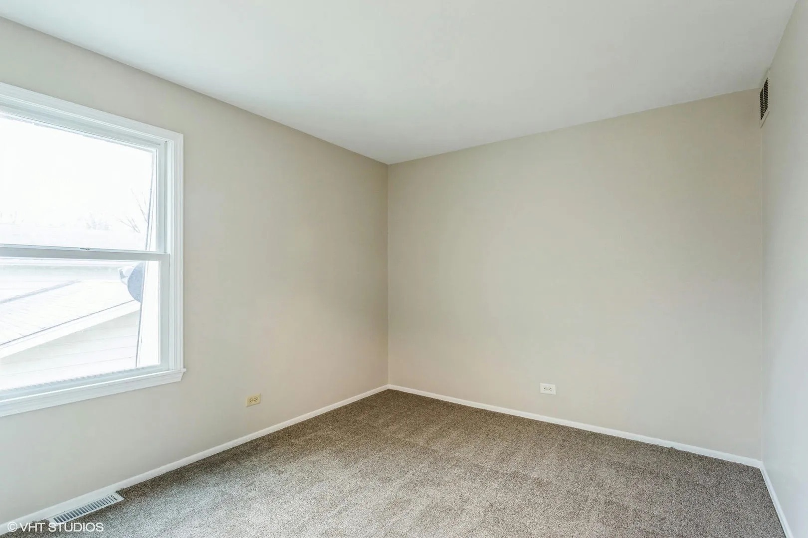 121 Richmond Drive Property Photo 12