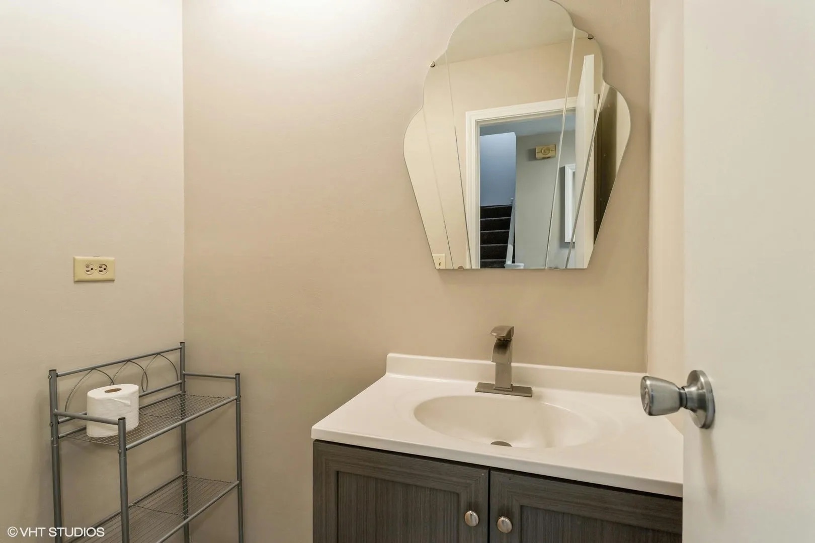 121 Richmond Drive Property Photo 16