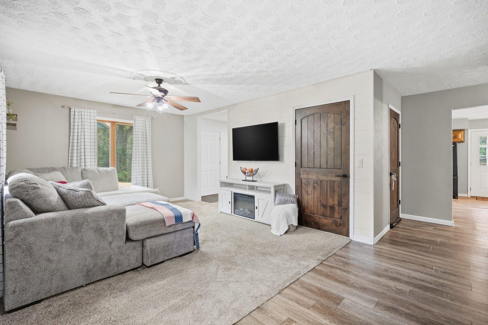 10001 35th Street Property Photo 10