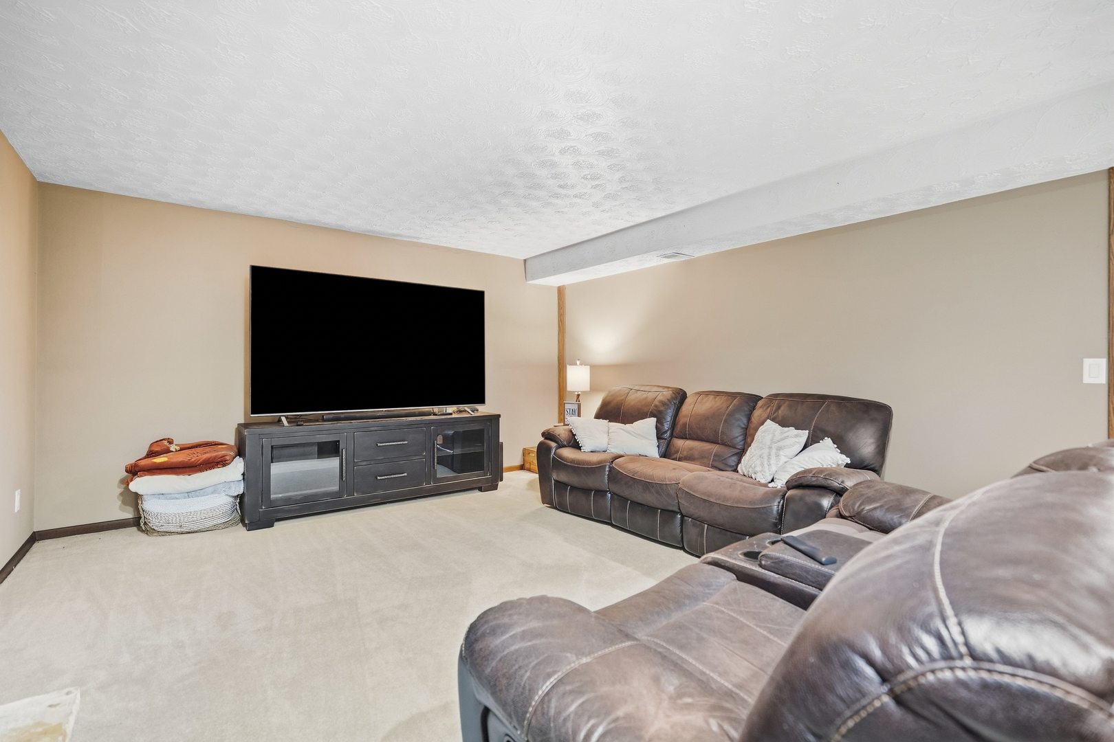 10001 35th Street Property Photo 25