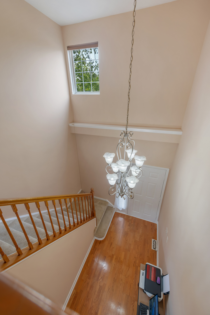 2920 Oak Court Property Photo 8