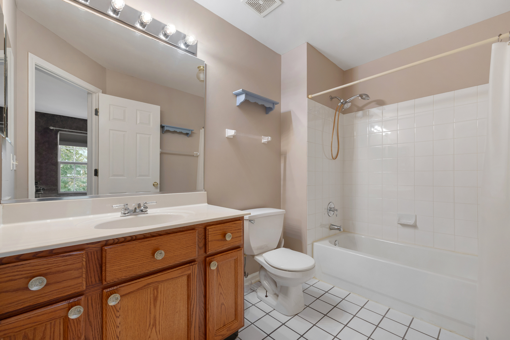 2920 Oak Court Property Photo 22