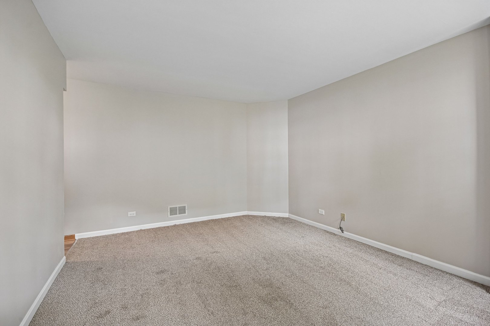 3193 Ketch Court Property Photo 16