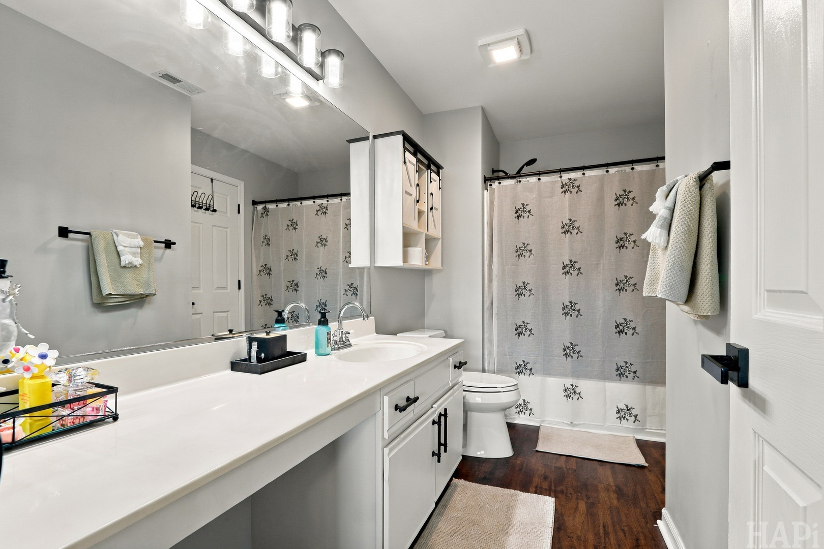 447 Ashwood Court Property Photo 15