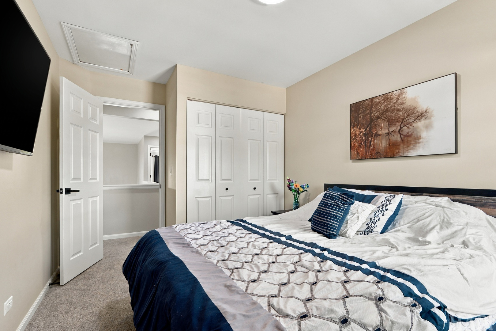 447 Ashwood Court Property Photo 19