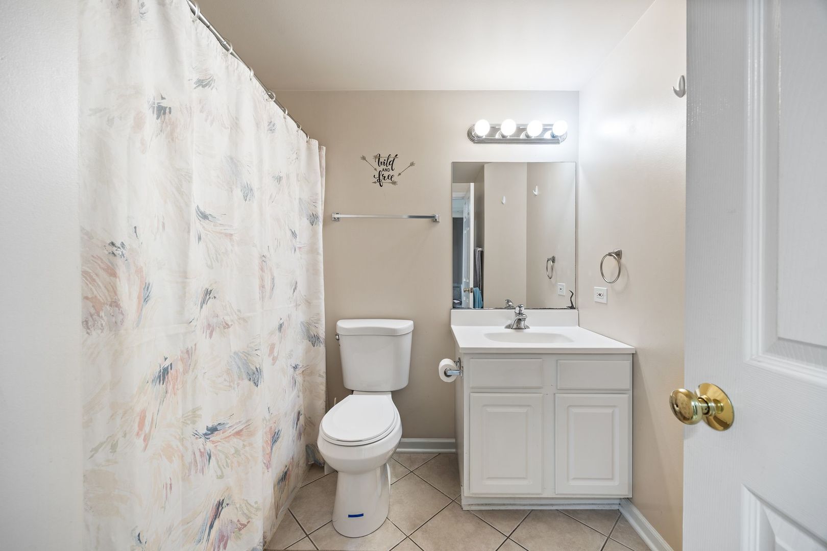812 Honeysuckle Lane Property Photo 29