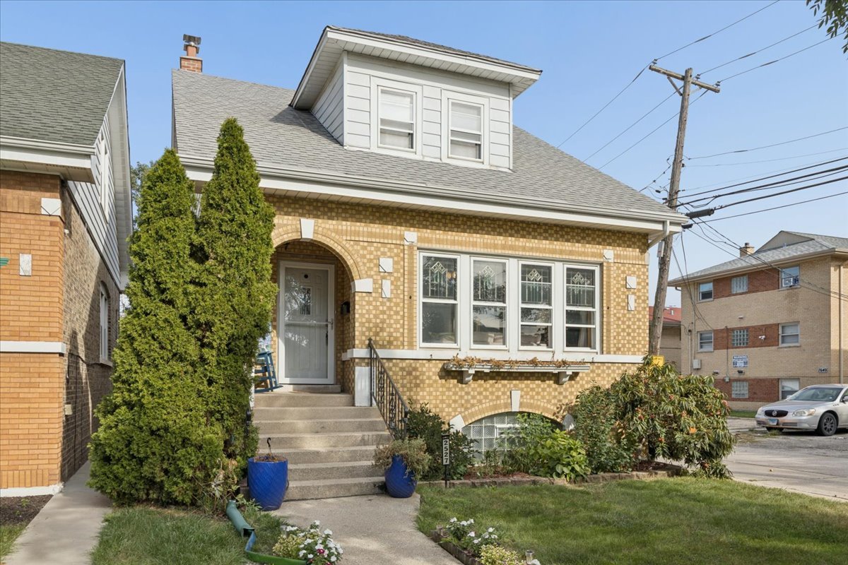 2527 Hainsworth Avenue Property Photo 1