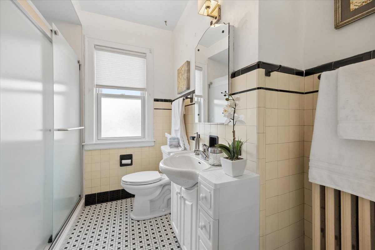 2527 Hainsworth Avenue Property Photo 16