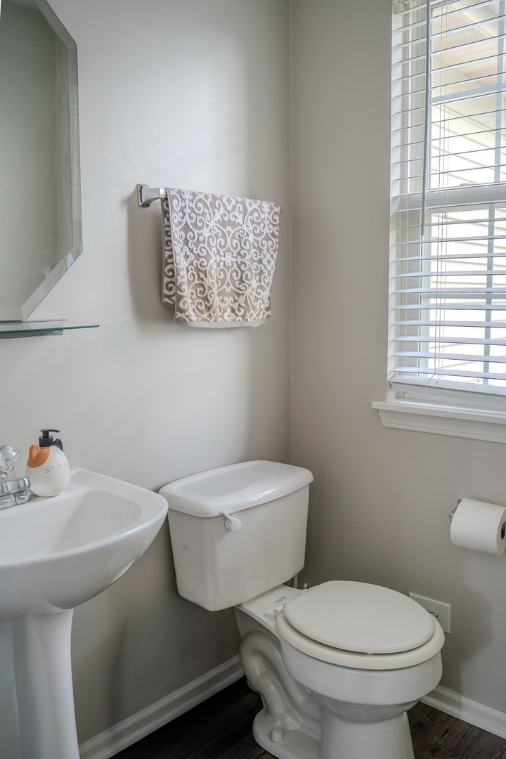 11623 Grand Canyon Avenue D Property Photo 8