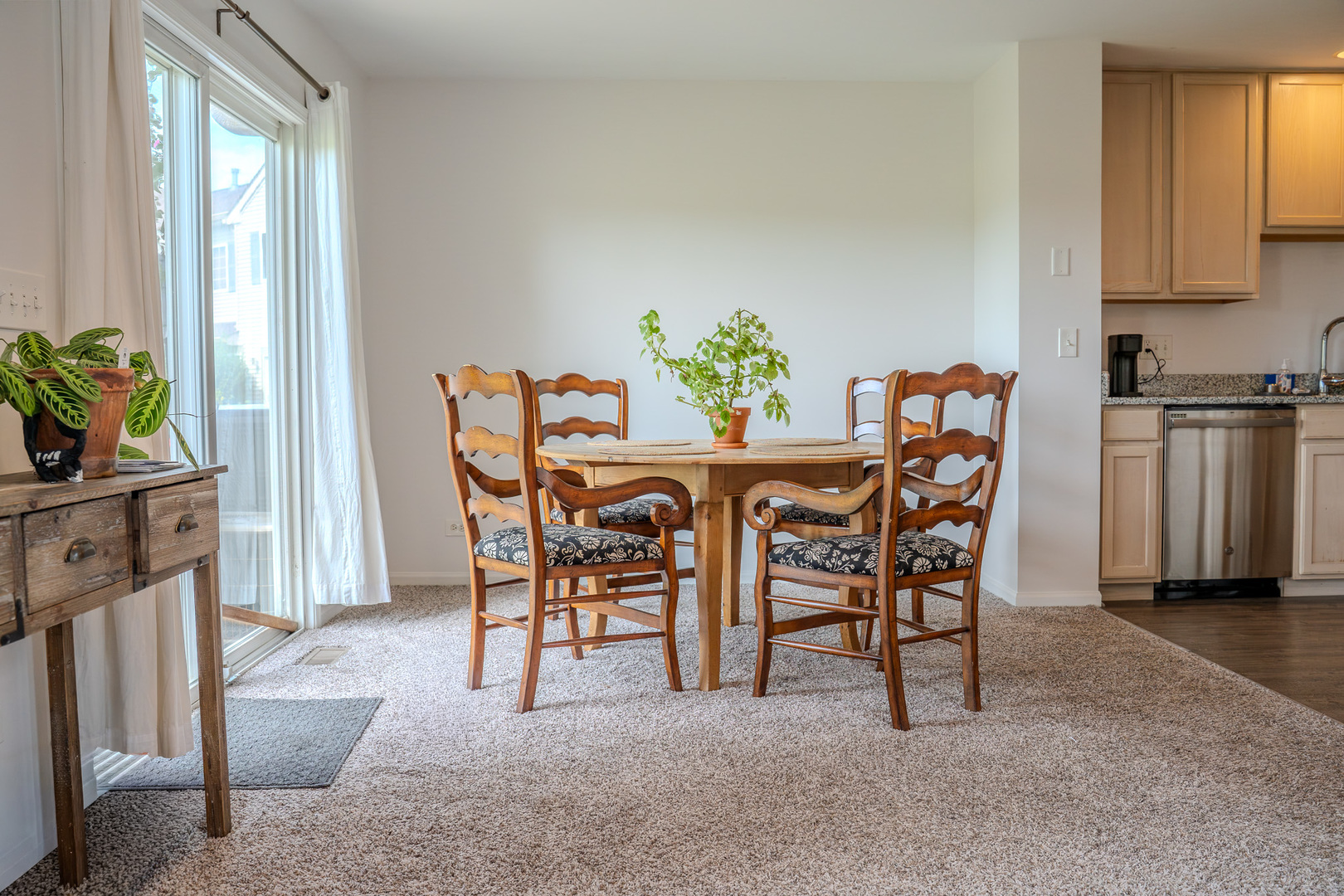 11623 Grand Canyon Avenue D Property Photo 12