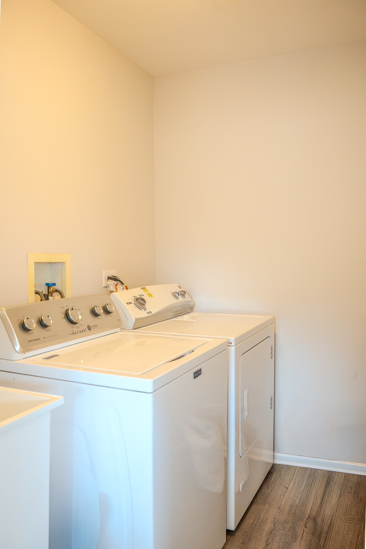 11623 Grand Canyon Avenue D Property Photo 19
