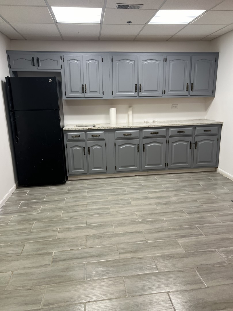 108 1st Street Property Photo 7