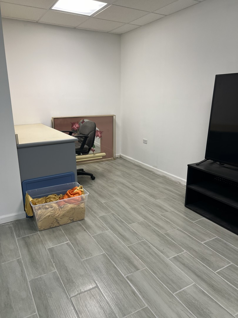 108 1st Street Property Photo 8