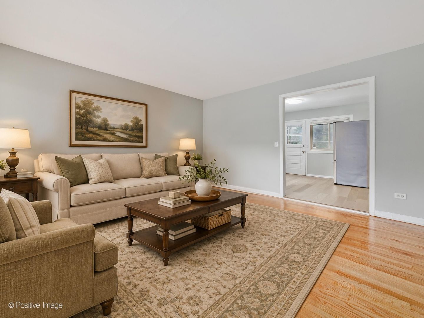 7021 N Ridge Boulevard 1e Property Photo 3