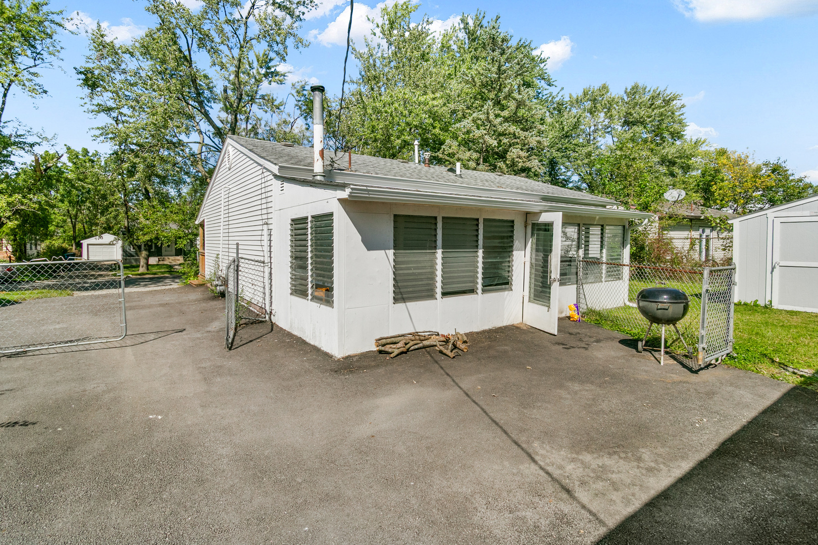 2206 221st Street Property Photo 15