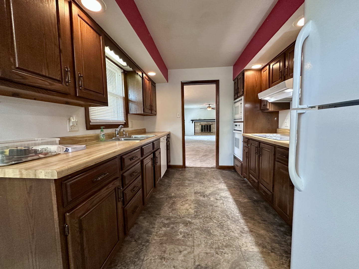 1507 Ave F Property Photo 6