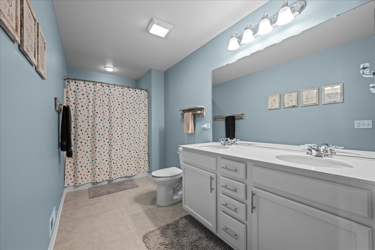 672 Glenwood Drive Property Photo 25