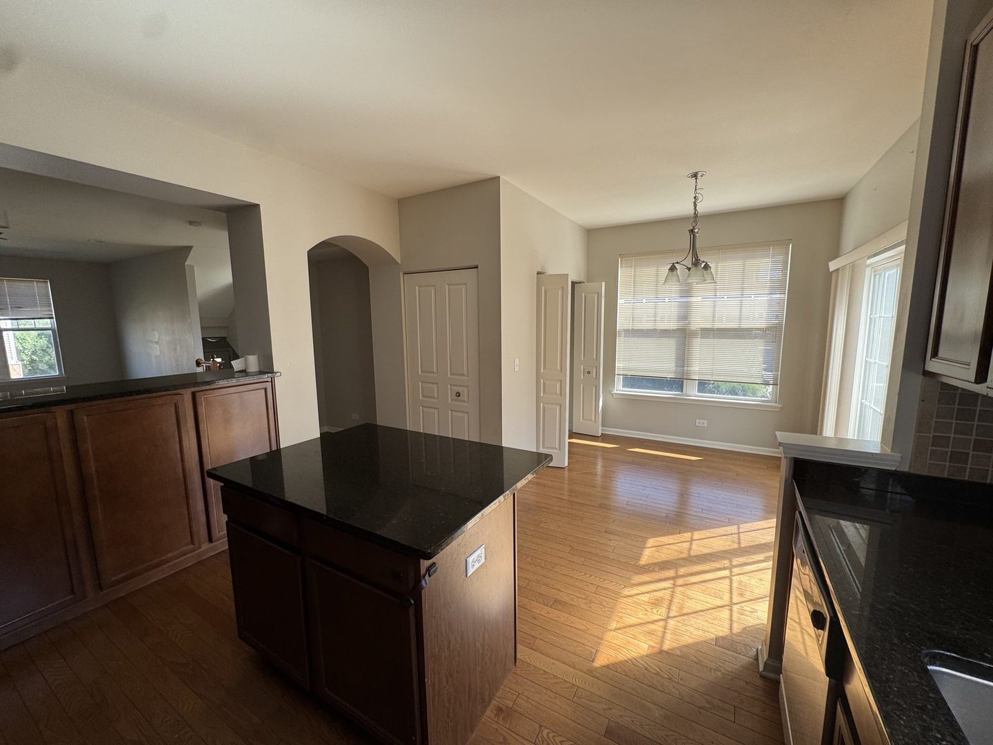 1238 Evergreen Avenue Property Photo 7