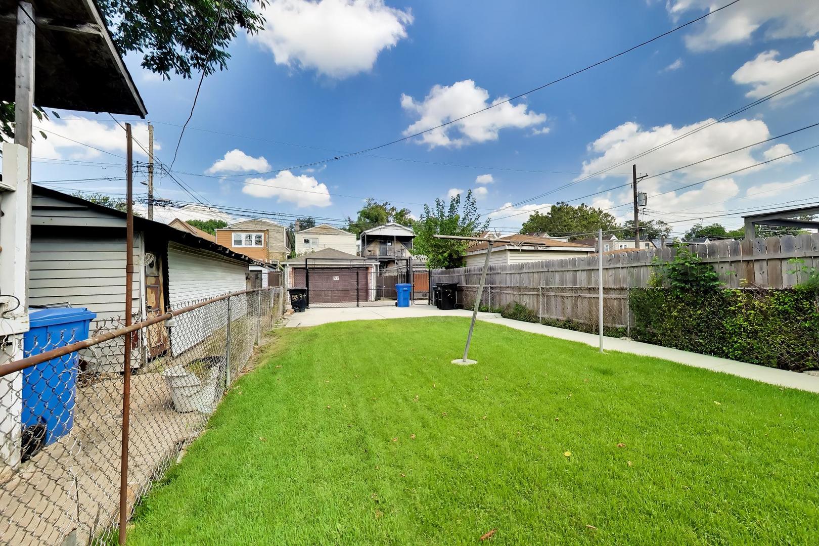12759049 Property Photo 23