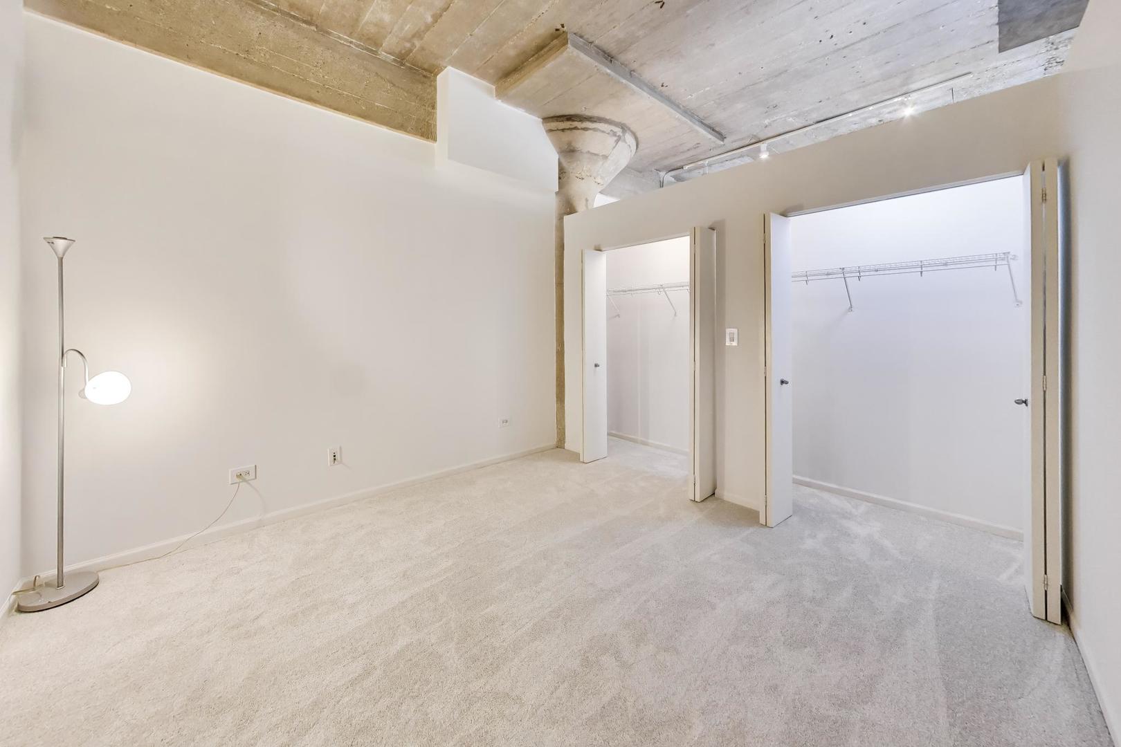 1070 W 15th Street 113 Property Photo 16