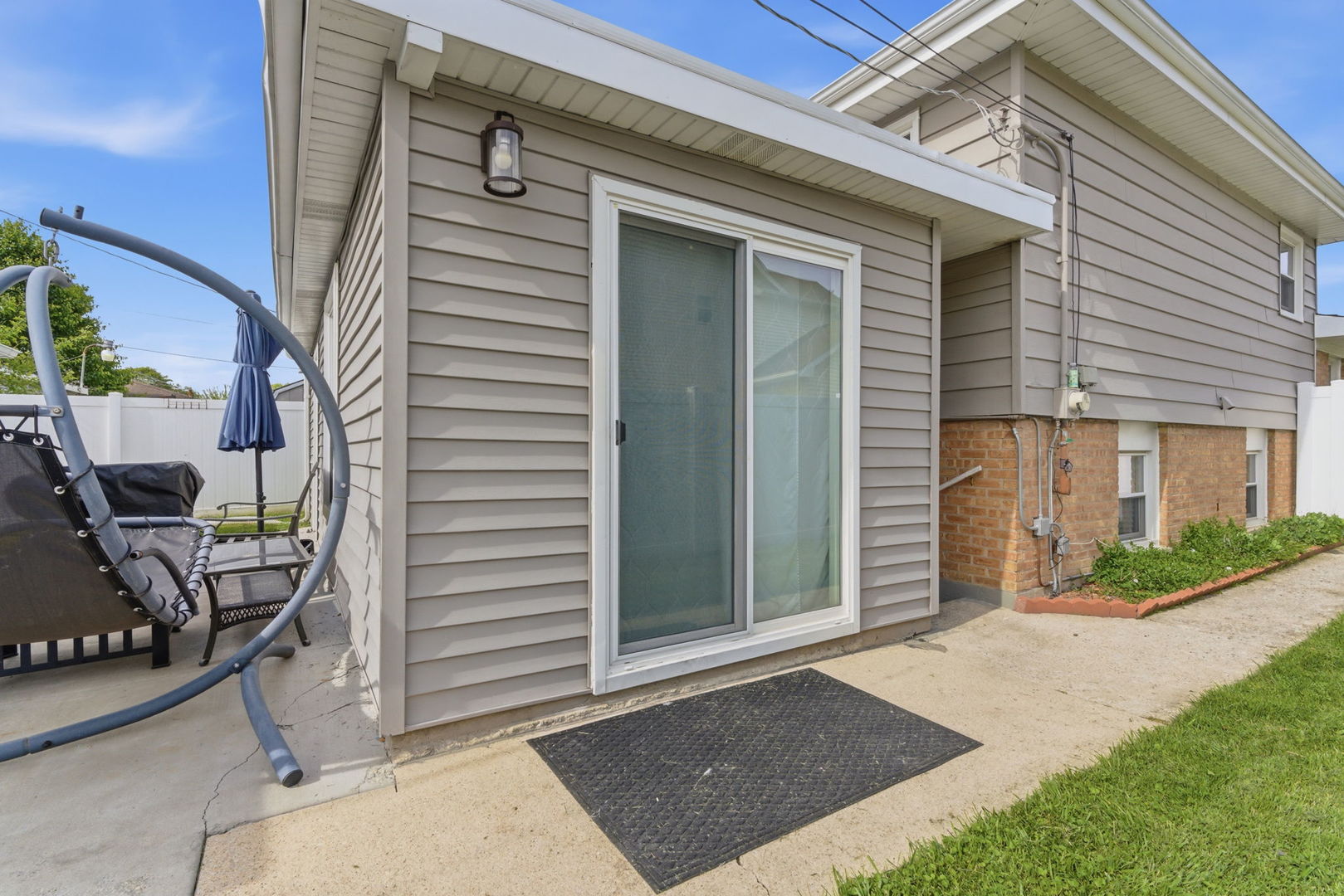 15930 Paulina Street Property Photo 27