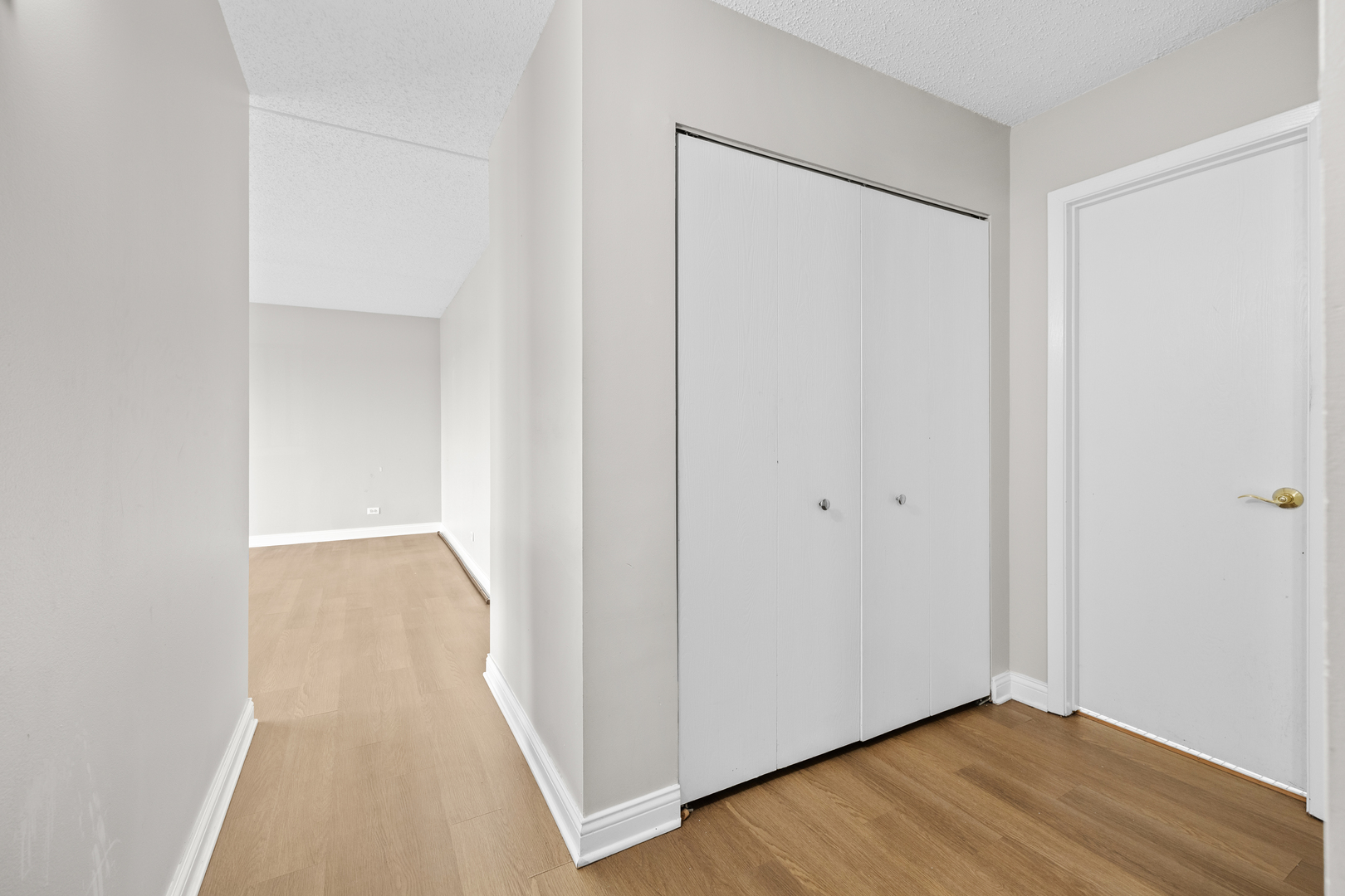 375 Plum Creek Drive 312 Property Photo 13