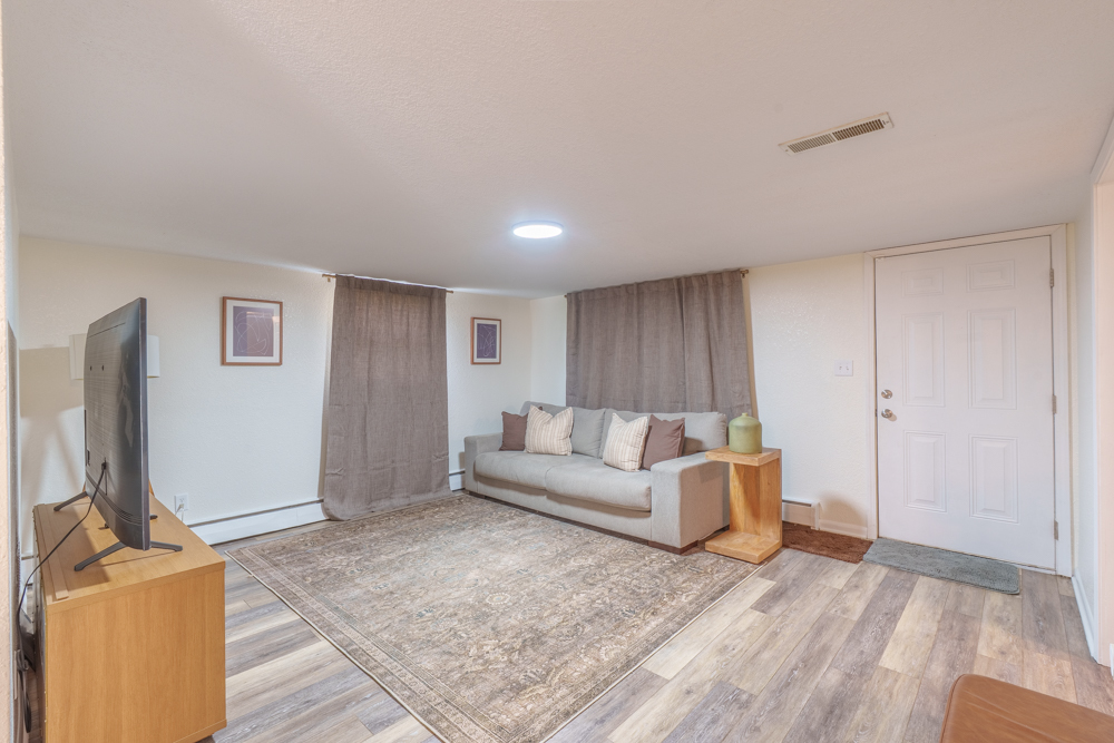 813 Apricot Avenue Property Photo 23
