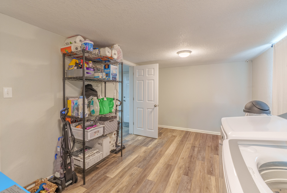 813 Apricot Avenue Property Photo 27