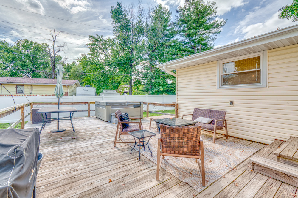 813 Apricot Avenue Property Photo 36