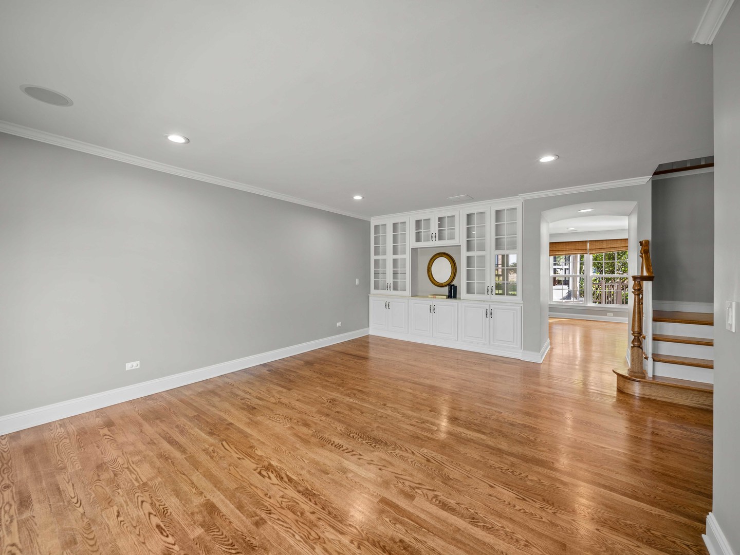 1029 N Carlyle Lane Property Photo 8