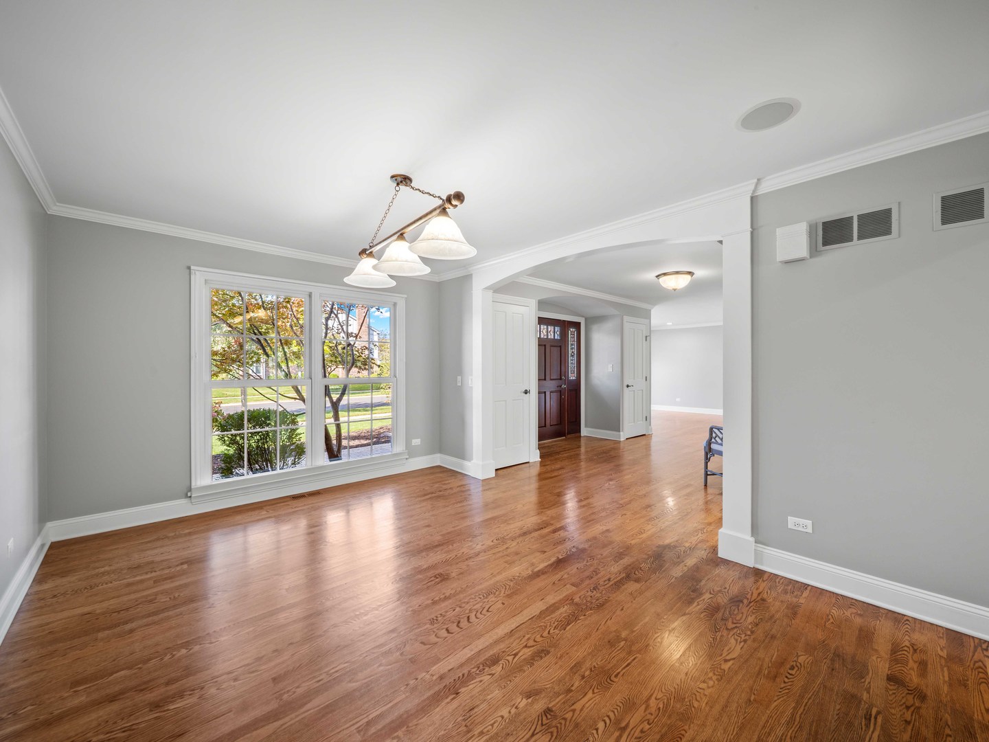 1029 N Carlyle Lane Property Photo 9