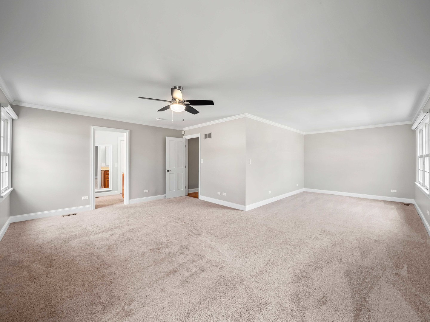 1029 N Carlyle Lane Property Photo 24