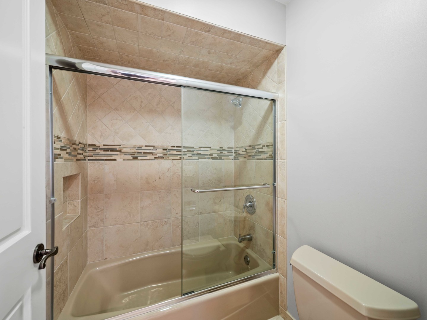 1029 N Carlyle Lane Property Photo 33