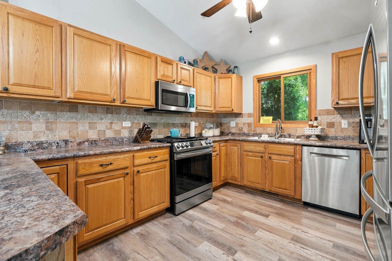 26032 W Wilson Road Property Photo 8