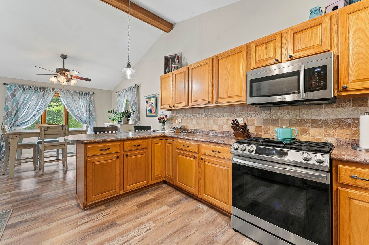 26032 W Wilson Road Property Photo 9