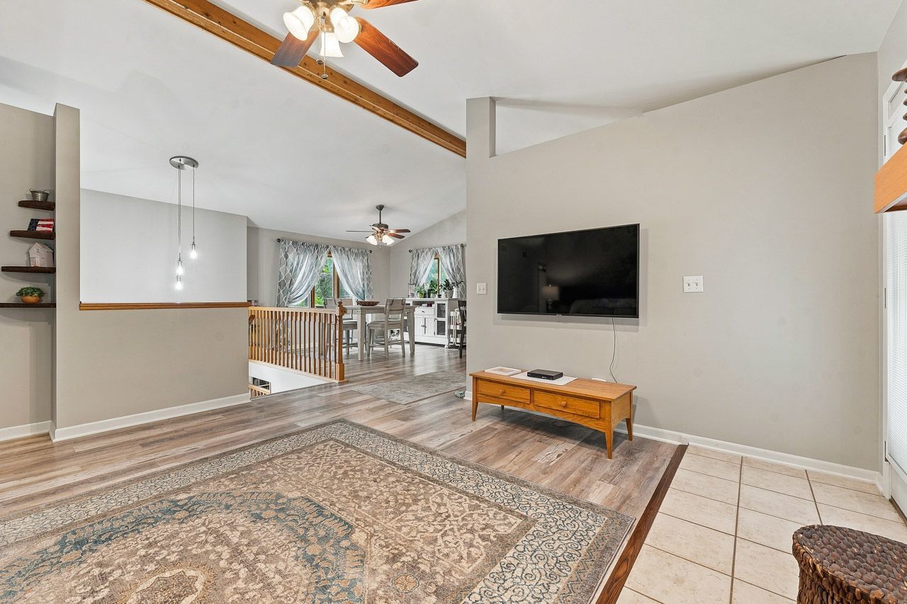 26032 W Wilson Road Property Photo 13
