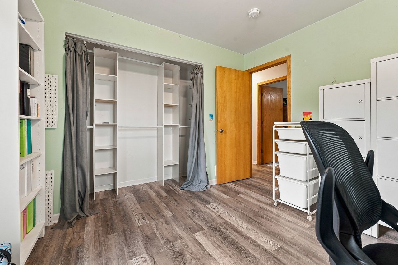 26032 W Wilson Road Property Photo 18
