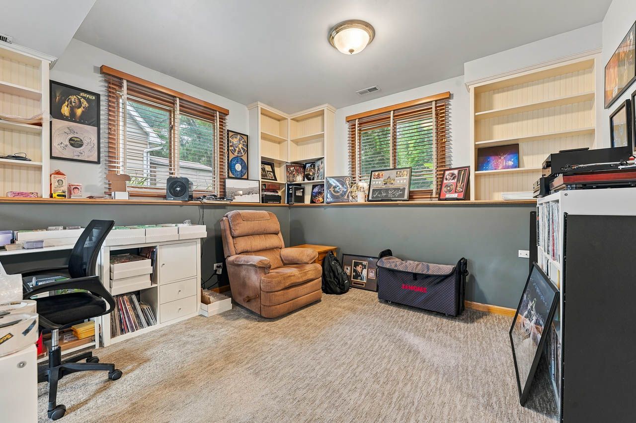 26032 W Wilson Road Property Photo 24