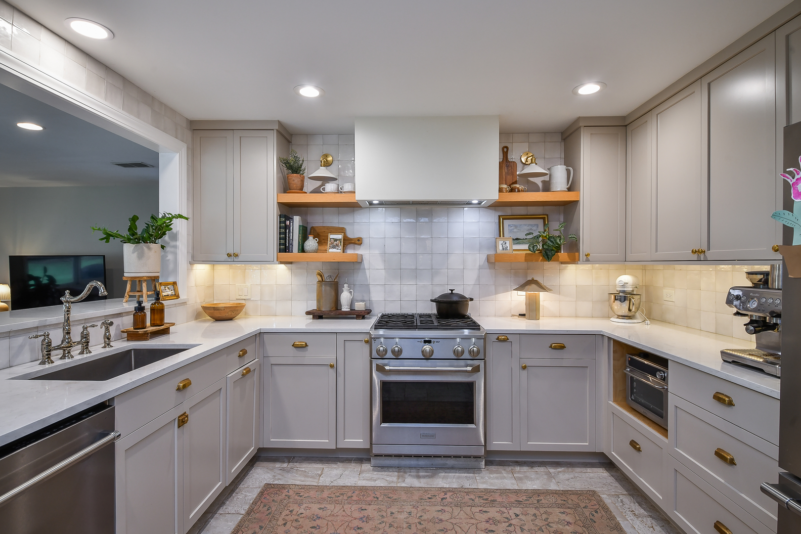 1612 N Washington Street Property Photo 7