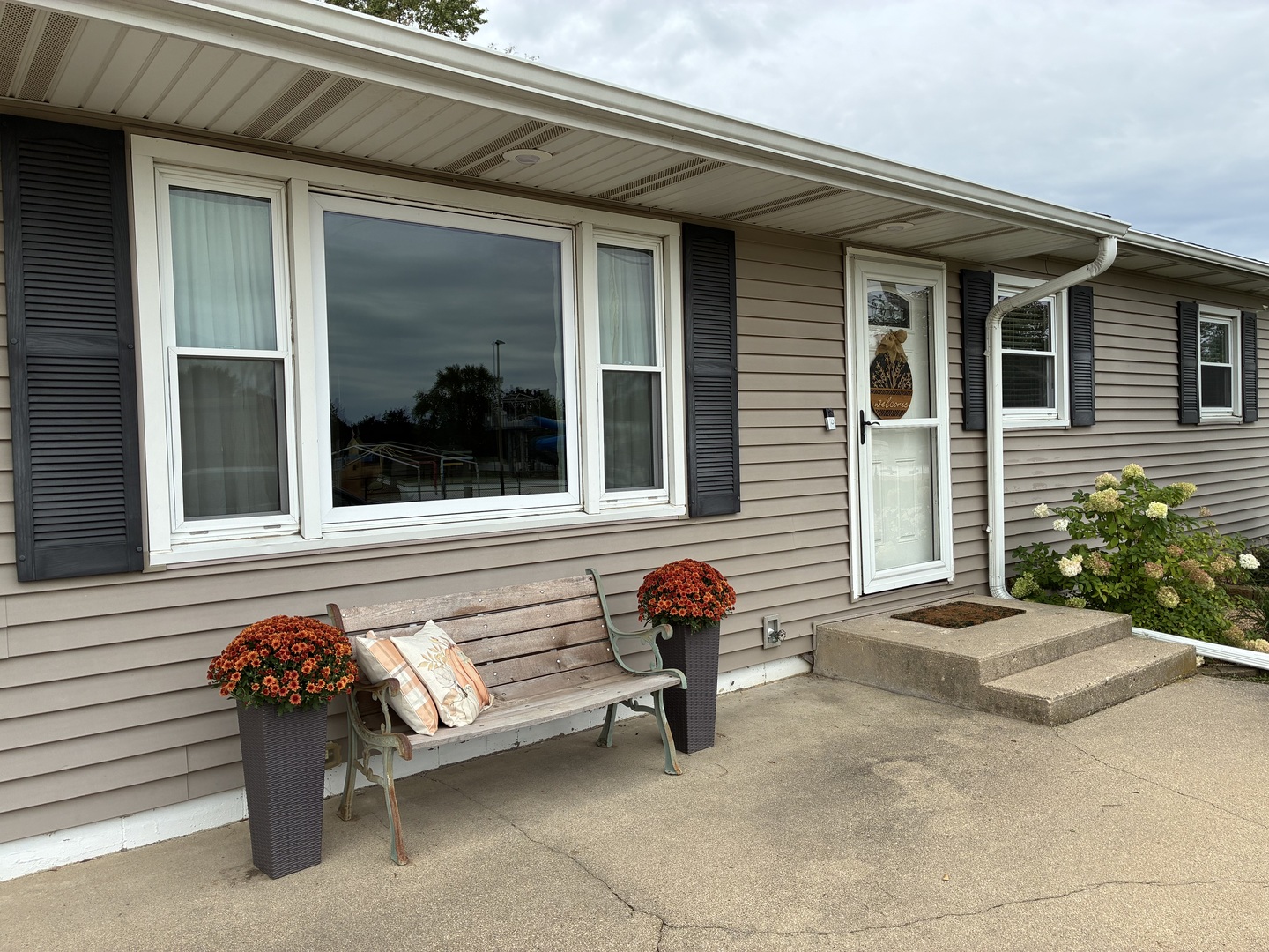 921 14th Street Property Photo 2