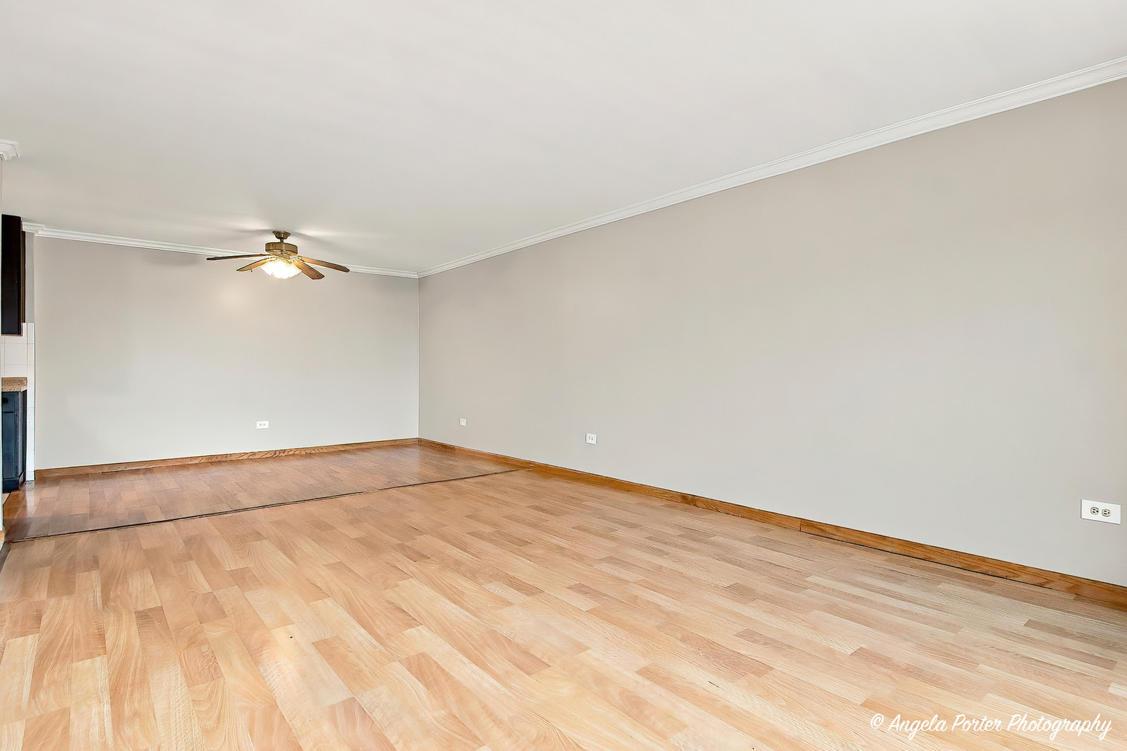 8970 N Parkside Avenue 406 Property Photo 15