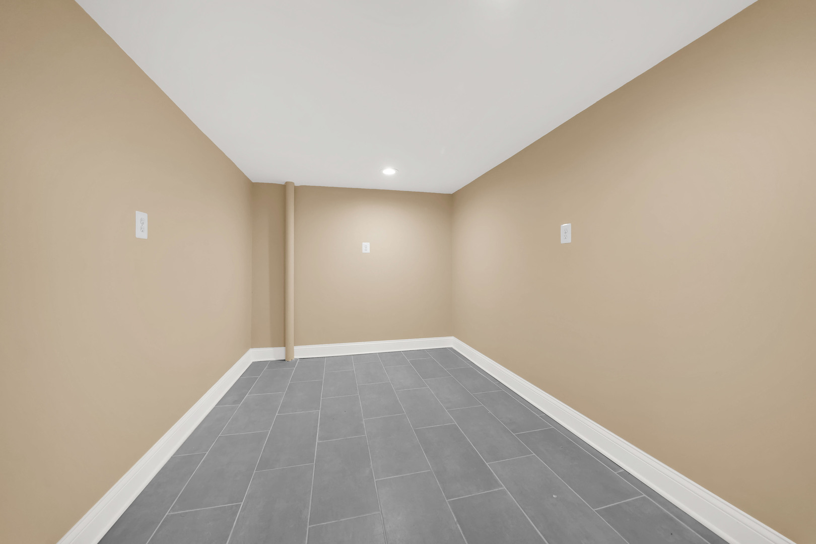 3237 W 64th Place Property Photo 15