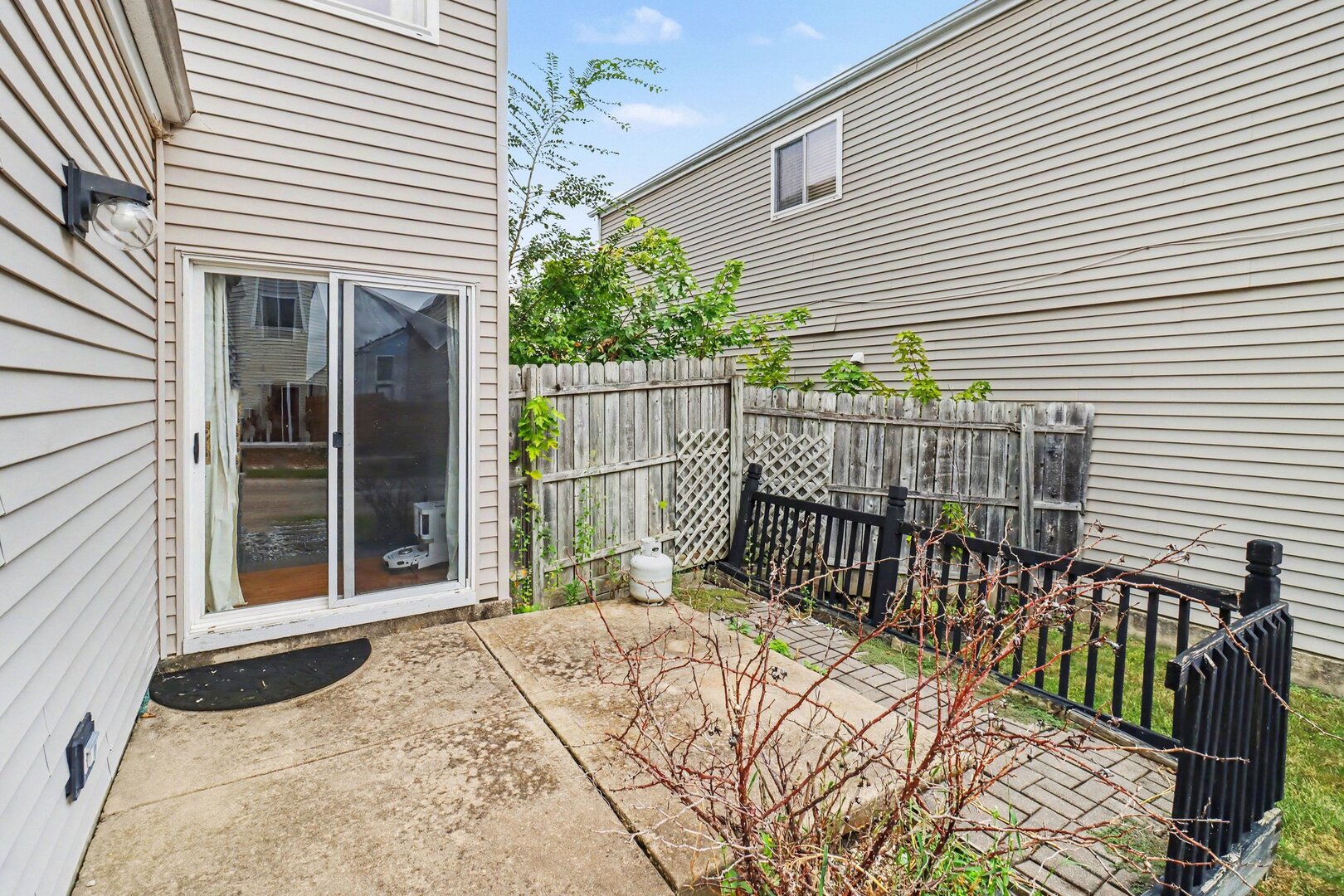 855 Symphony Drive Property Photo 15