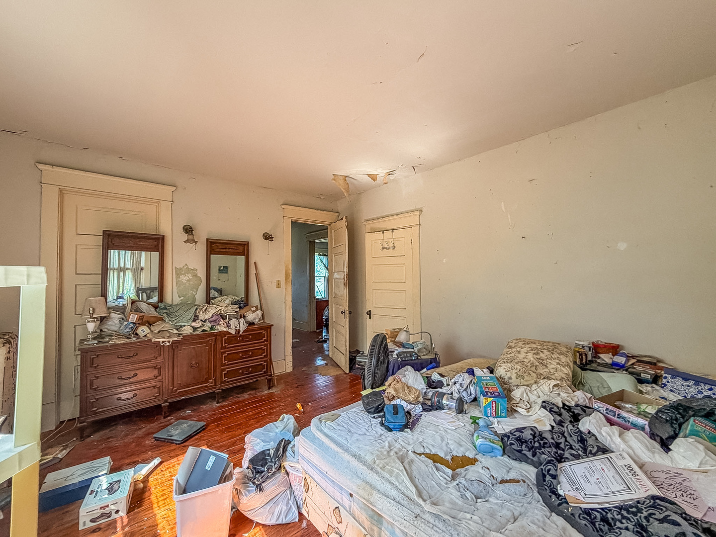 107 W Green Street Property Photo 24