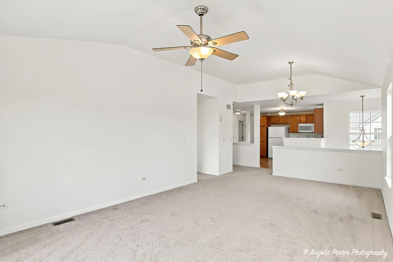 512 Legend Lane 512 Property Photo 9