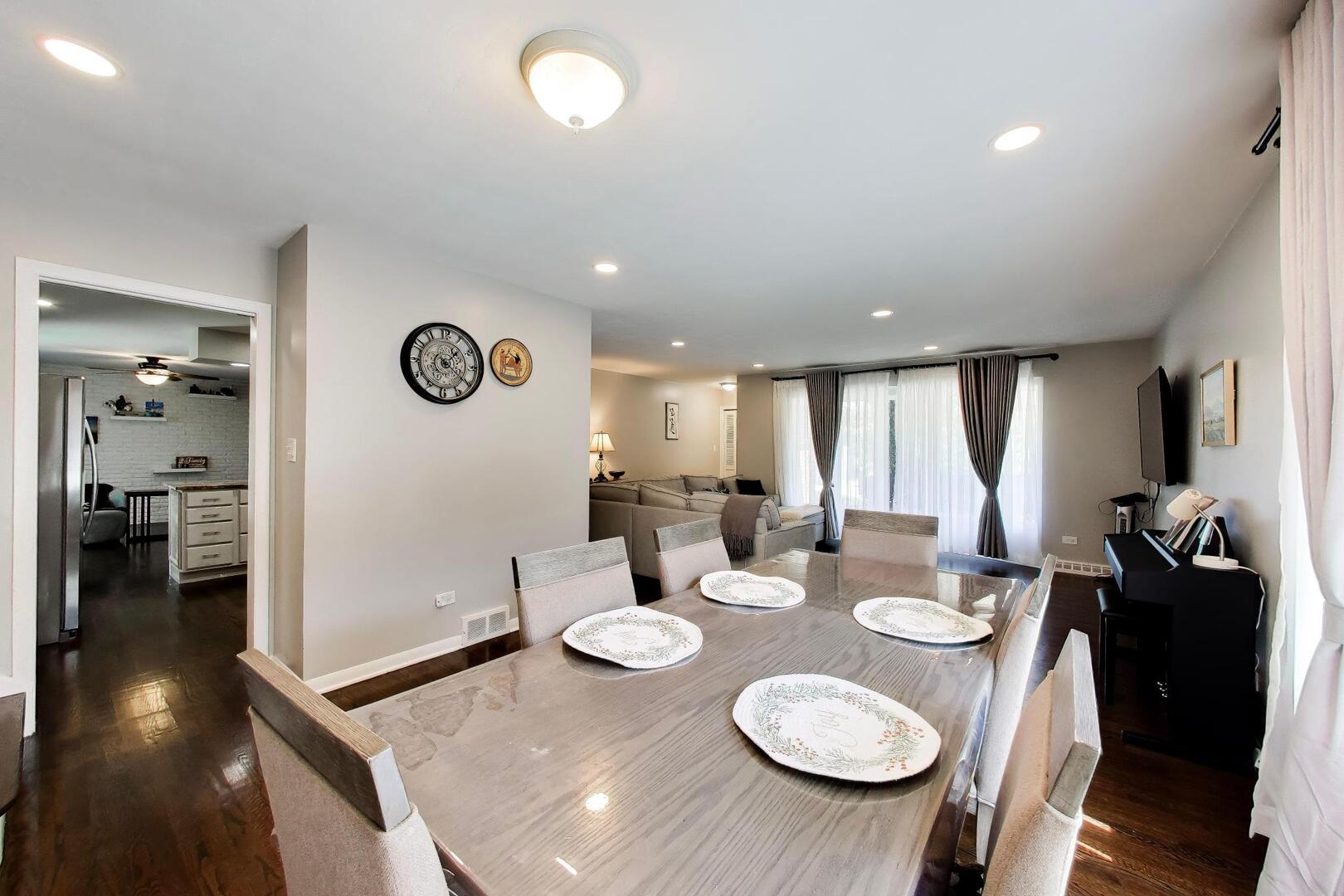 2838 Sunnyside Avenue Property Photo 4