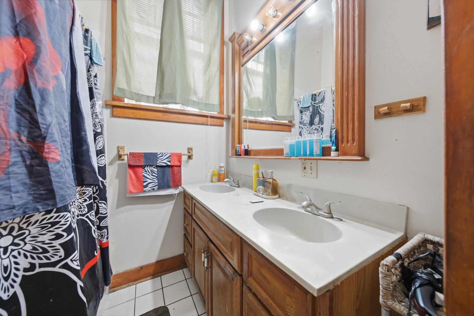 1215 S Spaulding Avenue Property Photo 15