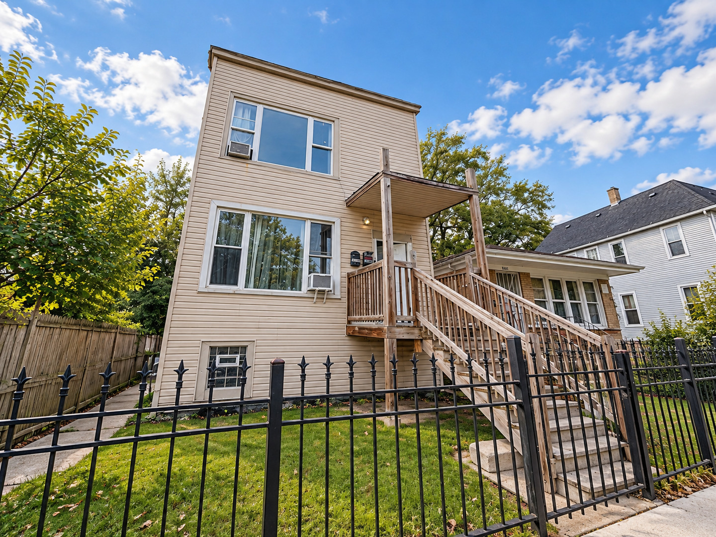 7844 S Greenwood Avenue Property Photo 1