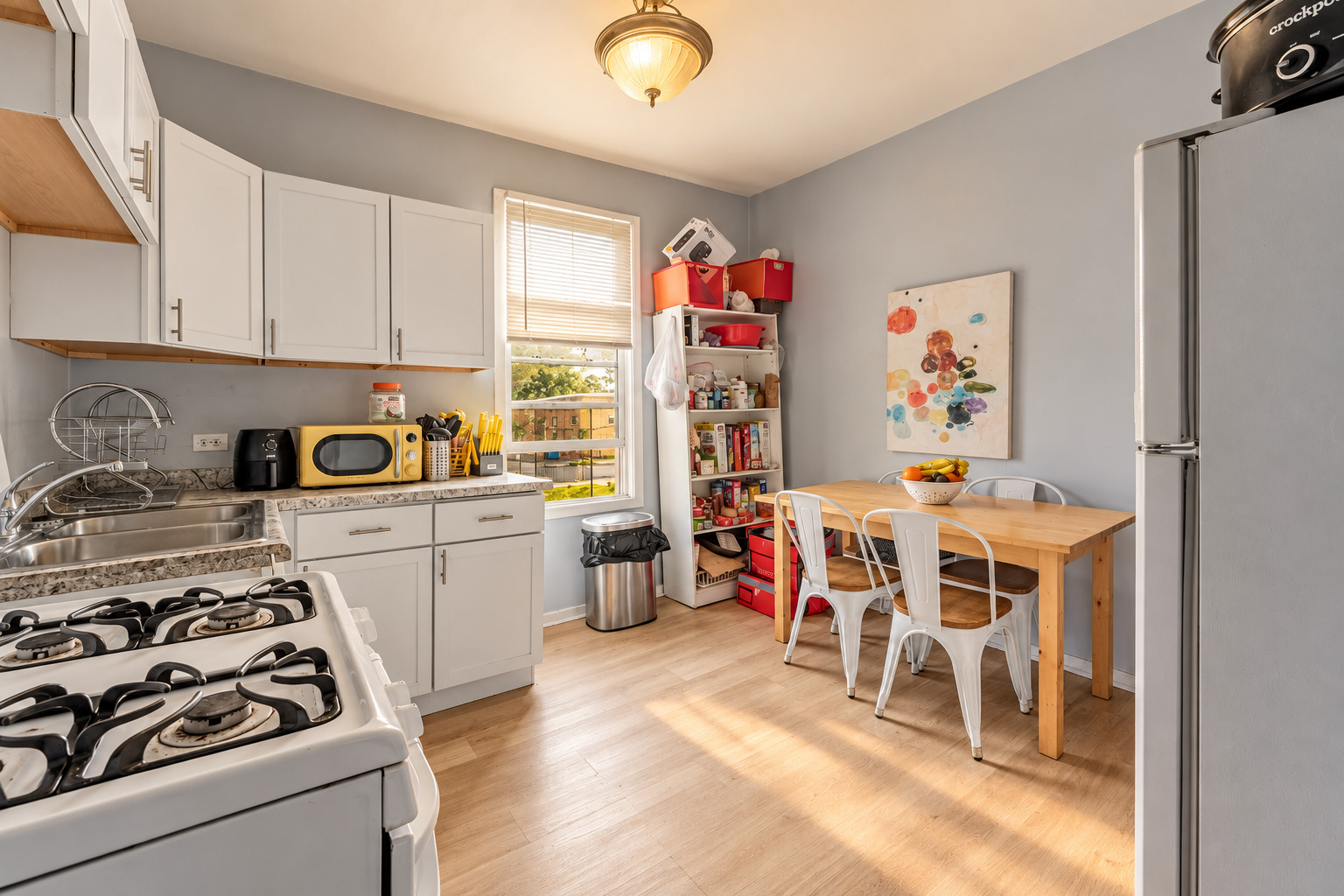 7844 S Greenwood Avenue Property Photo 13