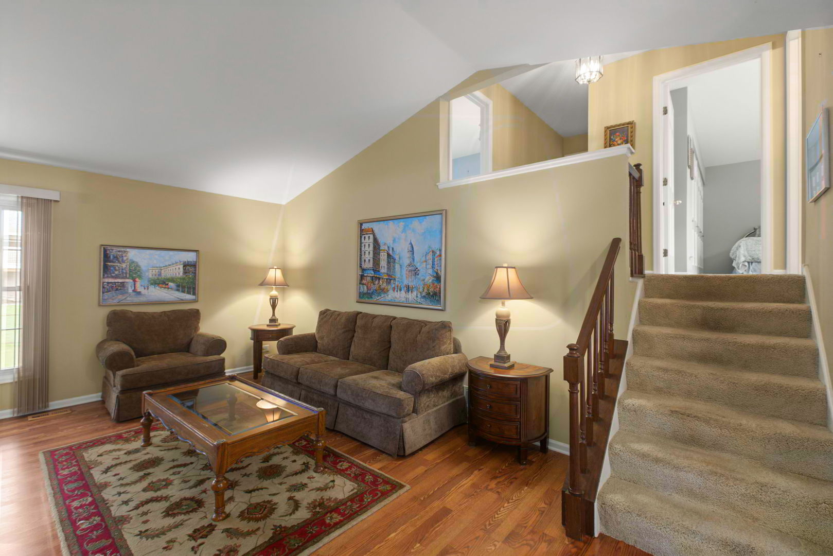 137 Sherman Court Property Photo 4